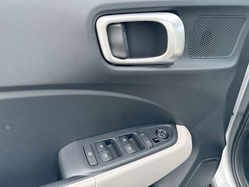 New 2026 Hyundai Venue SEL image 14