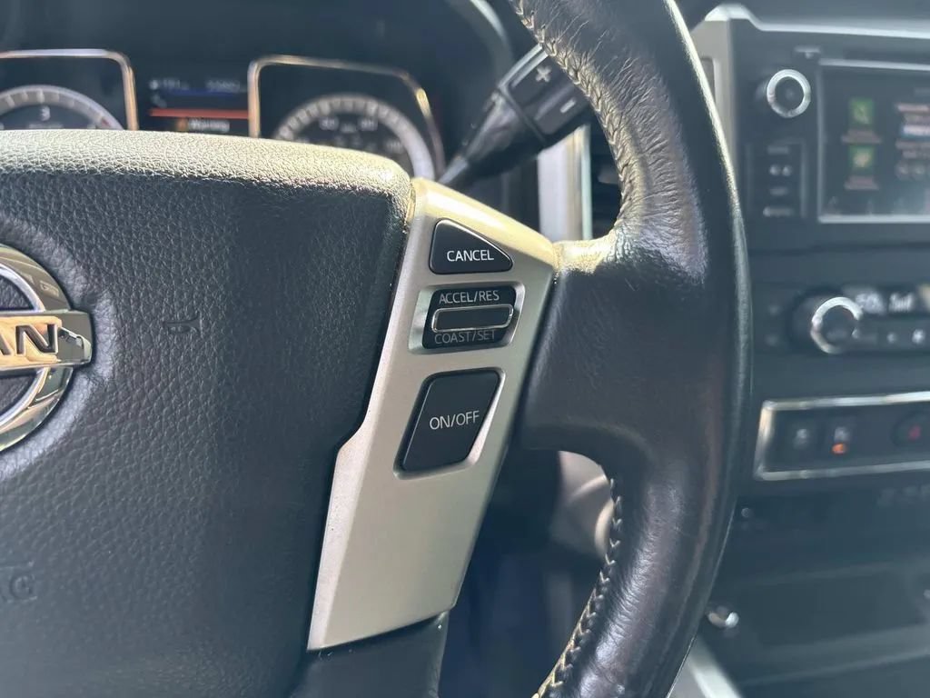 Used 2019 Nissan Titan PRO-4X w/ Pro-4x Convenience Package AWD/4WD image 31