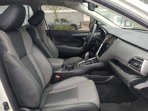 Used 2024 Subaru Outback Onyx Edition AWD/4WD image 32