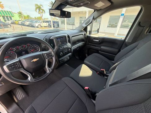 Used 2022 Chevrolet Silverado 2500 Custom w/ Custom Value Package AWD/4WD image 28