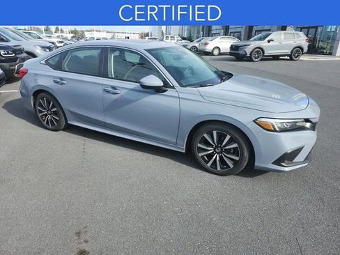 Used 2024 Honda Civic EX image 2