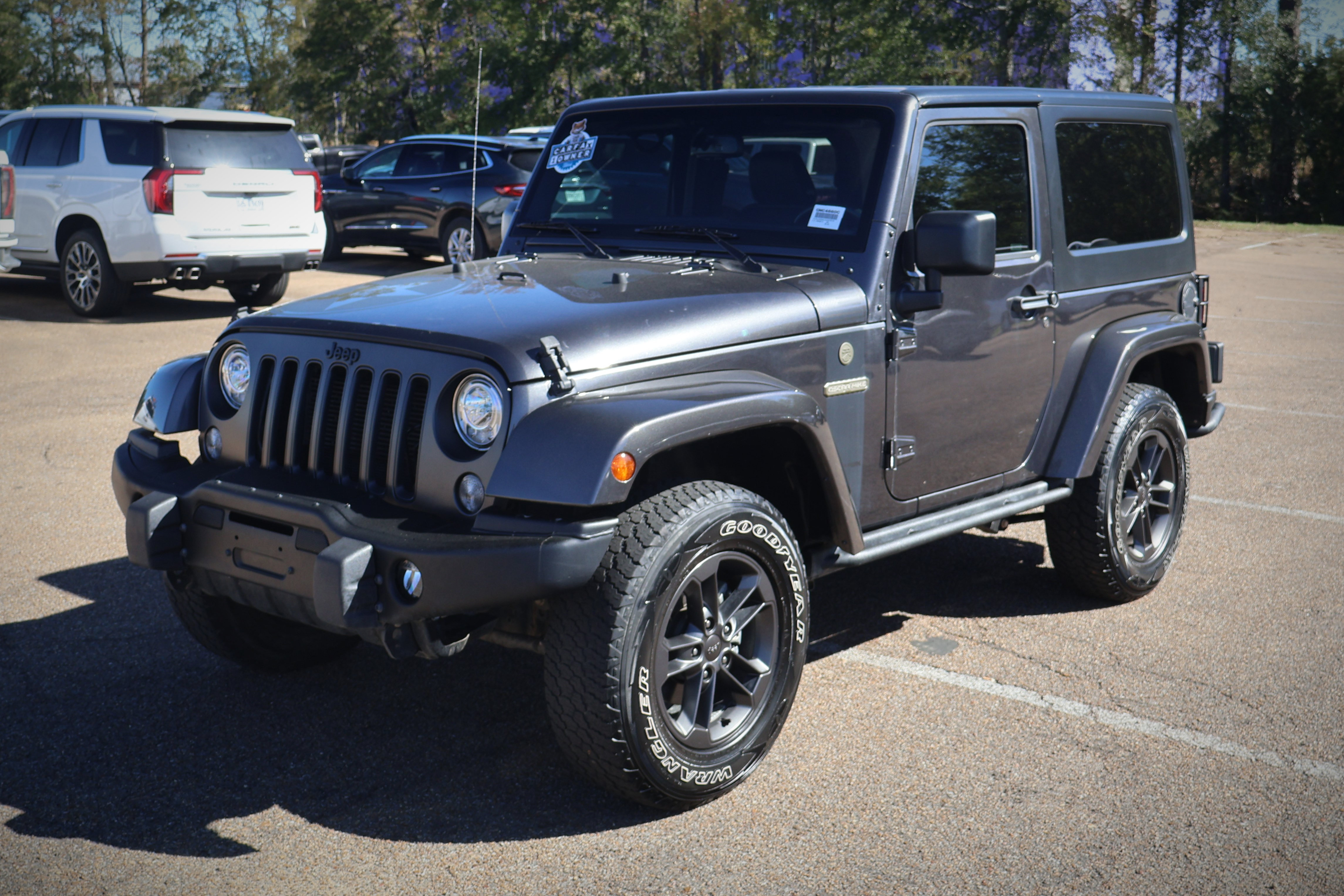 Used 2018 Jeep Wrangler Sport AWD/4WD image 1