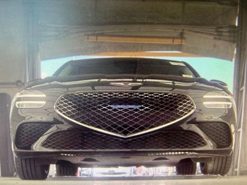 Used 2026 Genesis G70 2.5T RWD image 8