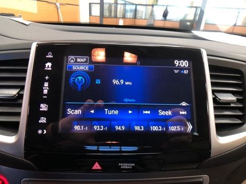 Used 2017 Honda Ridgeline RTL-T image 15