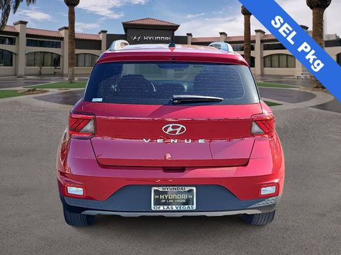 Certified 2023 Hyundai Venue SEL FWD image 7
