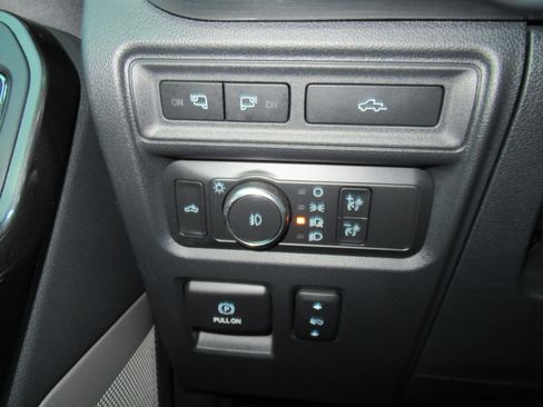 Used 2021 Ford F150 Lariat AWD/4WD image 25