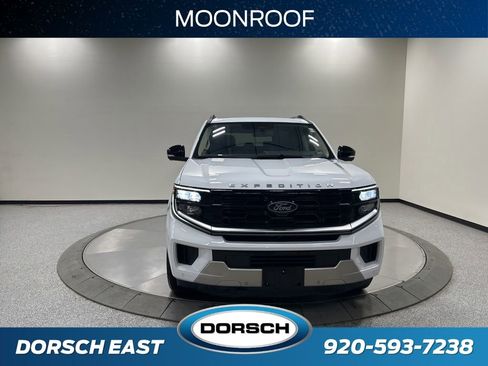 Certified 2025 Ford Expedition Max Platinum AWD/4WD image 3