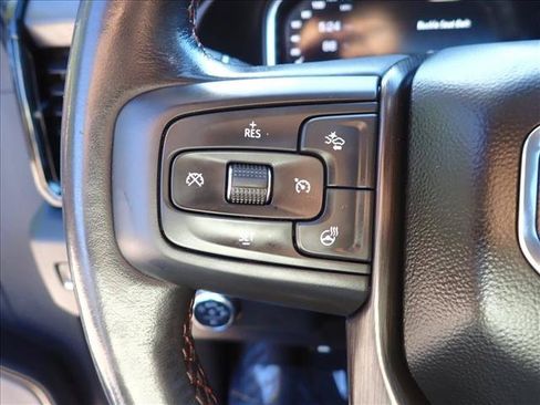 Used 2024 GMC Sierra 2500 AT4X AWD/4WD image 15