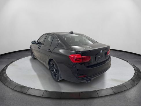 Used 2018 BMW 330i Sedan RWD image 7