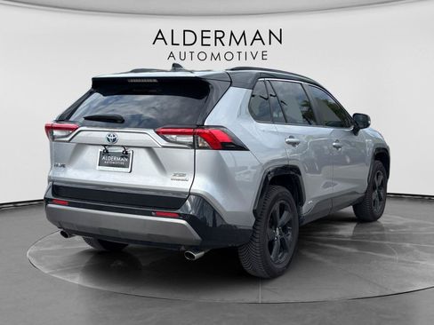 Used 2019 Toyota RAV4 XSE AWD/4WD image 5