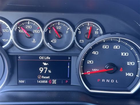 Used 2019 Chevrolet Silverado 1500 LT w/ All-Star Edition image 8