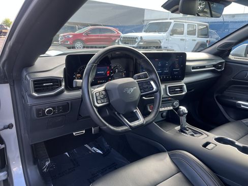 Used 2025 Ford Mustang Premium RWD image 12