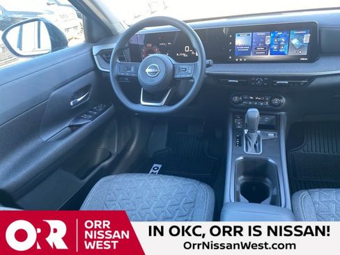 New 2026 Nissan Kicks SV w/ SV Premium Package FWD image 19