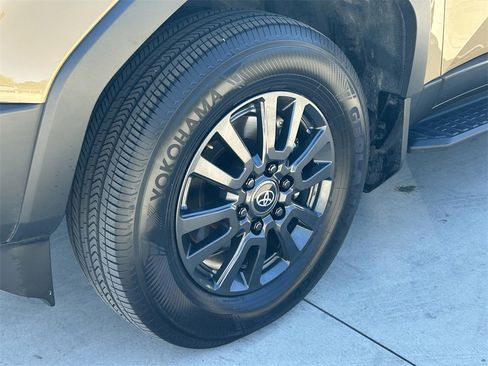 Used 2024 Toyota Land Cruiser image 9