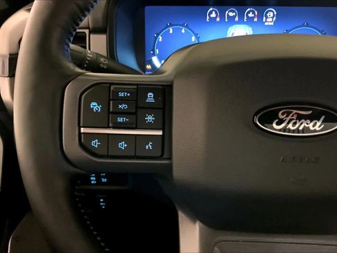 Used 2024 Ford F150 Lariat AWD/4WD image 23