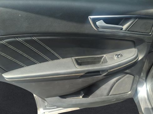 Used 2021 Ford Edge ST AWD/4WD image 11