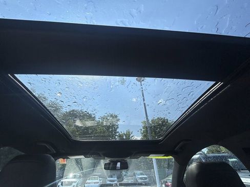 Used 2022 Ford Edge ST w/ Equipment Group 401A image 20