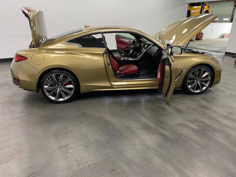 Used 2018 INFINITI Q60 Red Sport 400 image 46