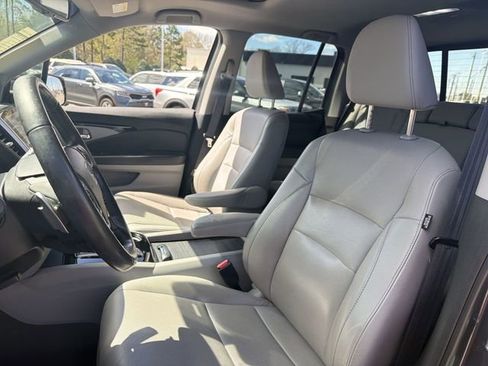 Used 2020 Honda Ridgeline RTL-E image 11