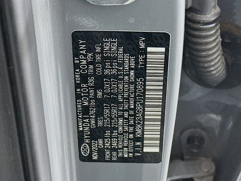 Used 2023 Hyundai Kona SE w/ Cargo Package image 12