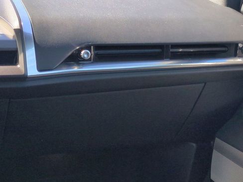 Used 2026 Cadillac Vistiq Sport image 29