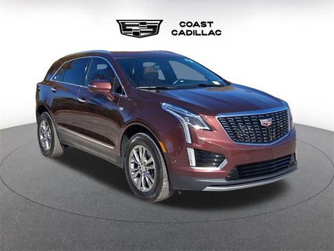 Used 2023 Cadillac XT5 Premium Luxury w/ Technology Package image 3