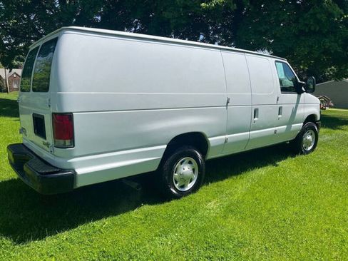 Used 2014 Ford E-250 and Econoline 250 Extended w/ Commercial Cargo Van Package image 5