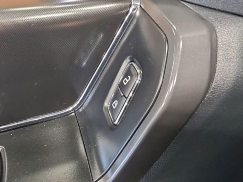 Used 2024 Ford F150 XLT w/ XLT Black Appearance Package AWD/4WD image 18