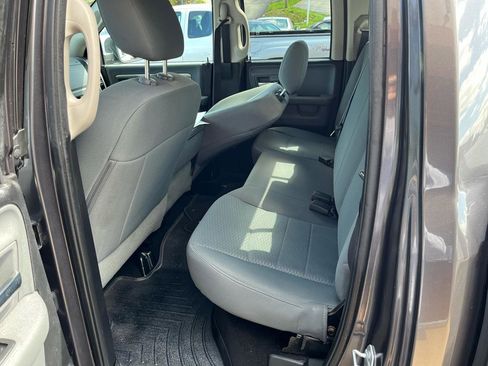 Used 2016 RAM 1500 Classic SLT image 24