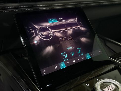 New 2025 Cadillac Escalade Premium Luxury w/ Touring Package image 36