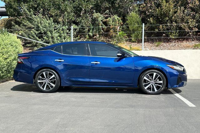 Used 2023 Nissan Maxima SV w/ Floor Mat Group FWD image 6