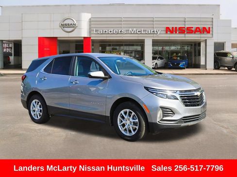 Used 2024 Chevrolet Equinox LT AWD/4WD image 1