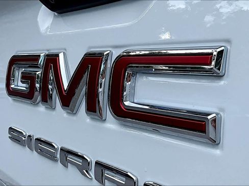 Used 2024 GMC Sierra 1500 Pro w/ Pro Value Package image 30