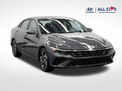 Used 2025 Hyundai Elantra SEL