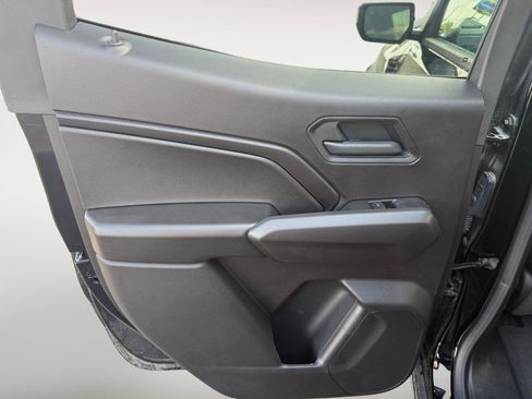 New 2026 Chevrolet Colorado Trail Boss AWD/4WD image 18