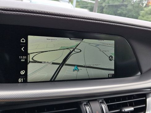 New 2025 Alfa Romeo Stelvio Sprint image 14