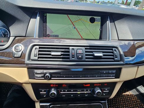 Used 2016 BMW 528i Sedan RWD image 18