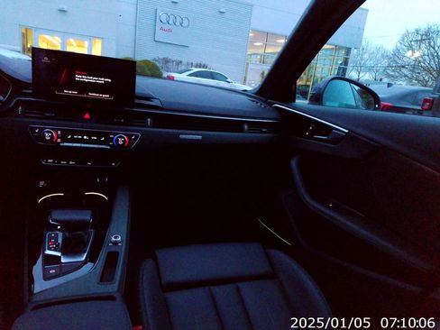 Certified 2022 Audi A4 2.0T Premium Plus image 37