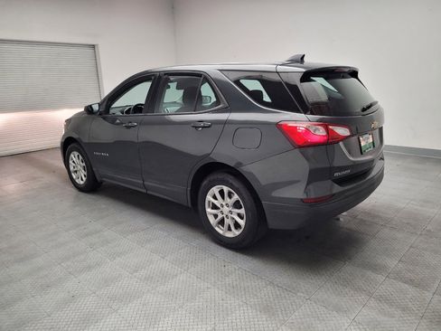 Used 2019 Chevrolet Equinox LS FWD image 5