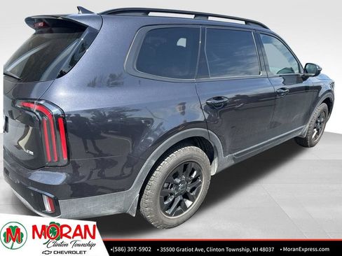 Used 2025 Kia Telluride AWD image 4