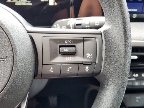 Used 2026 Nissan Kicks SV w/ SV Premium Package FWD image 29