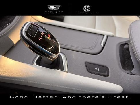 Used 2018 Cadillac XT5 Luxury w/ Driver Awareness Package image 18