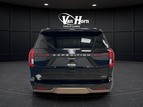 Used 2025 Ford Expedition Max King Ranch AWD/4WD image 6