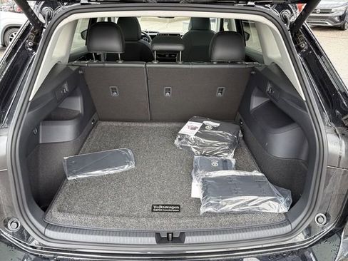 New 2026 Volkswagen Tiguan SE AWD/4WD image 24