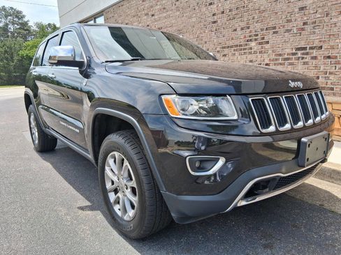 Used 2015 Jeep Grand Cherokee Limited AWD/4WD image 7