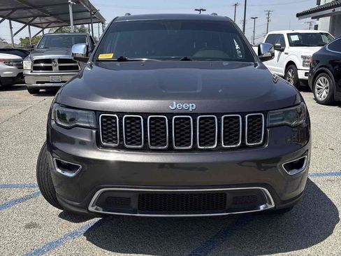 Used 2017 Jeep Grand Cherokee Limited w/ Luxury Group II image 5