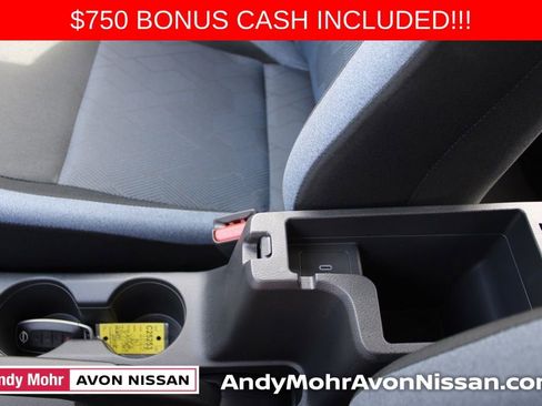 New 2025 Nissan Versa SV w/ Trunk Package image 26
