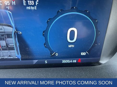 Used 2024 Ford F350 Lariat w/ Chrome Package image 10