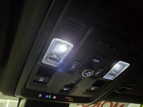 Used 2023 Chevrolet Tahoe High Country image 30