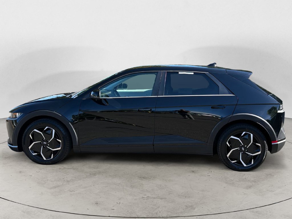 Used 2023 Hyundai Ioniq 5 SEL w/ Cargo Package AWD/4WD image 8